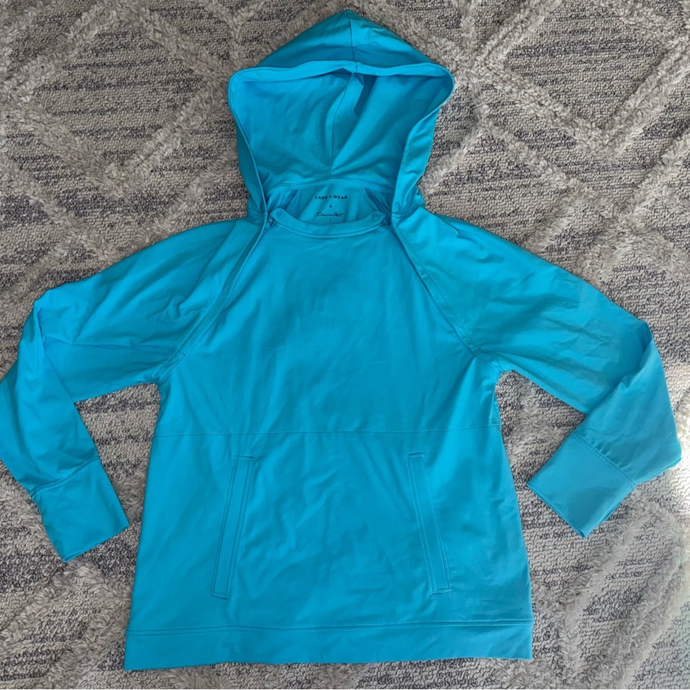 Care+Wear Chest Port Access Hoodie Oscar de la Renta - Chemotherapy Large 12/14